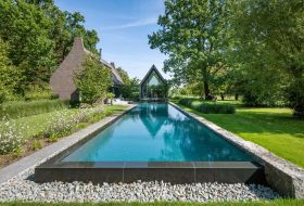 Zwembaden Valkenborgh bvba