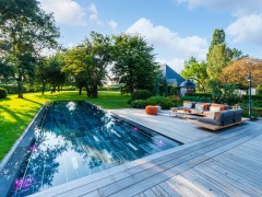 Hybrid Pools Hybride zwemoplossingen in prachtige demotuin