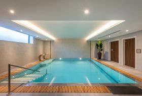 Ziwa Pool