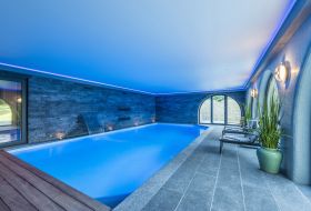 Ziwa Pool